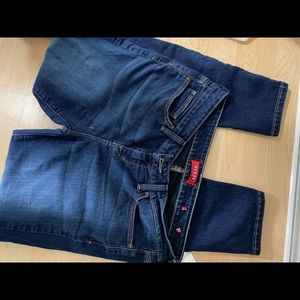 Guess Jeans